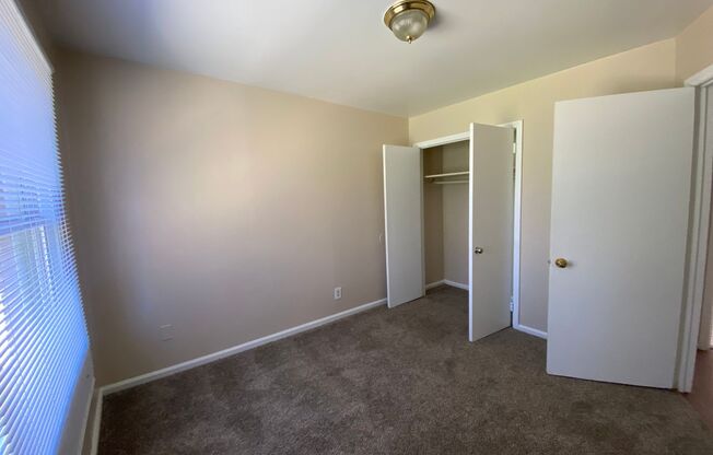 2 beds, 1.5 baths, 800 sqft, $1,340, Unit 4629-04