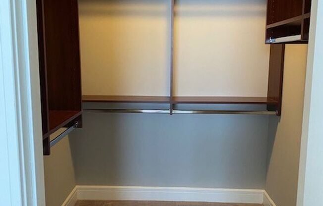 2 beds, 2 baths, 1,140 sqft, $2,424, Unit 3204