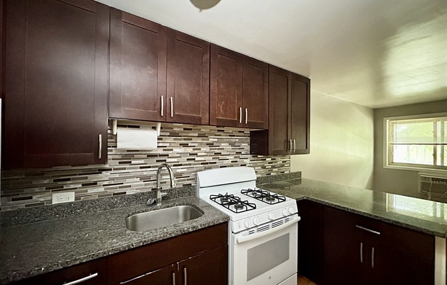 8500 500 WAUKEGAN