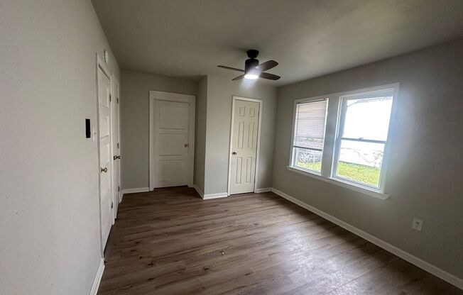 2B/1B Home Available in Lake Charles