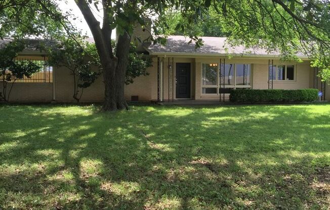 3 bedroom 2 bath on 1/2 shaded lot