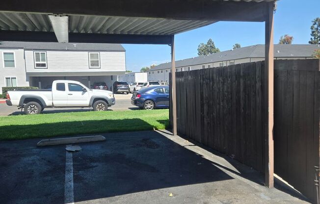 4 beds, 2 baths, $3,500, Unit Unit 113