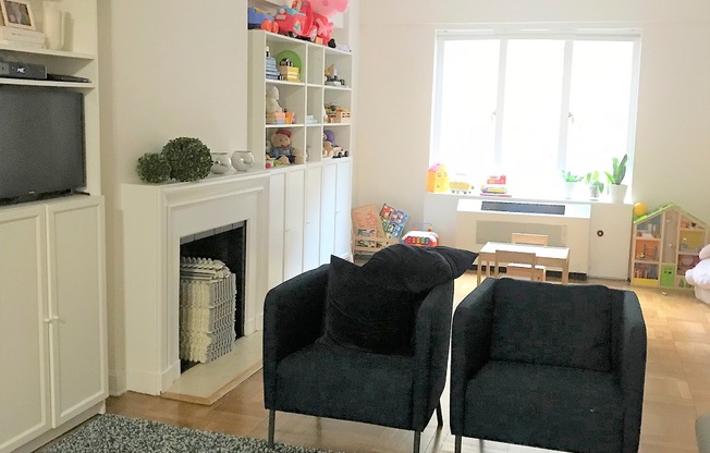 2 beds, 2 baths, 1,242 sqft, $7,200, Unit 7F