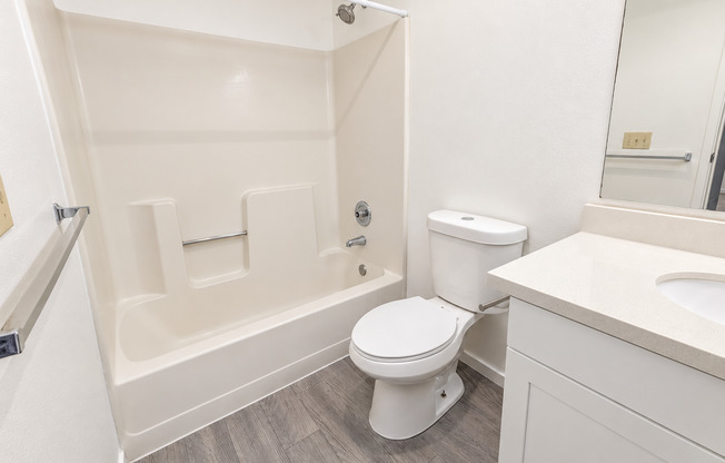 1 bed, 1 bath, 590 sqft, $1,395, Unit 229