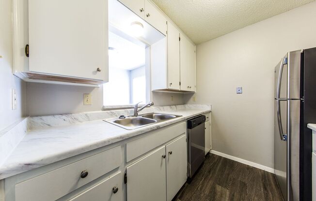 Studio, 1 bath, 415 sqft, $799, Unit 106