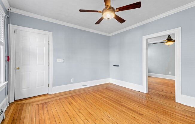 2 beds, 1 bath, $2,200, Unit 186 Camp St