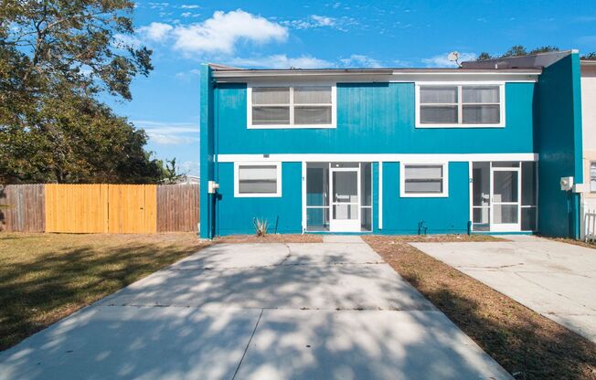 Apply NOW for $25 and Get 1/2 off July if moved in by June 15th!  Spacious 2bdrm/1.5bath Townhome ** Ready Now **  (JUST RE-LISTED)
