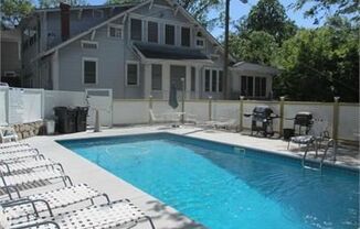 867 Rosedale Road NE - 1