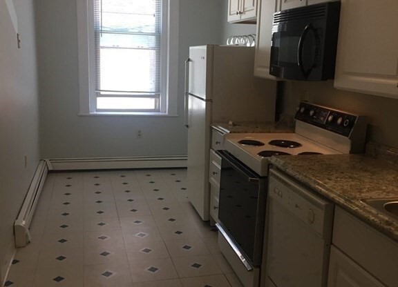 8 Ransom Rd Apt 16