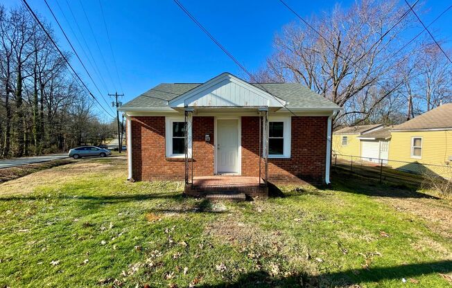 3 Bedroom 1 Bathroom Home Located In Greensboro