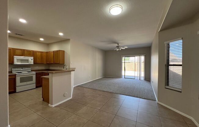 Move in ready near Baseline & Crismon: Villages of Eastridge Community!
