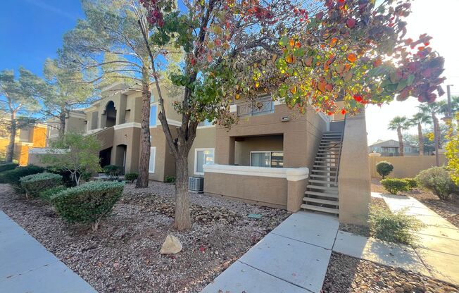 2bed/2bath in Southwest gated community