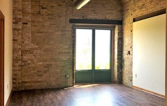 2 beds, 2 baths, 1,025 sqft, $1,885, Unit 203