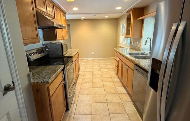 15802 SE 47 ST