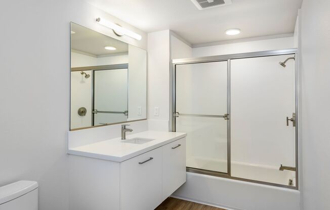 1 bed, 1 bath, 400 sqft, $3,050, Unit 601