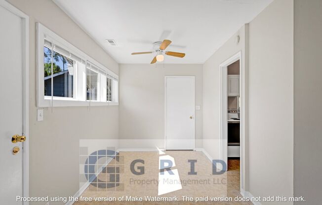 Charming 2 Bedroom Bungalow Available in NE Portland!