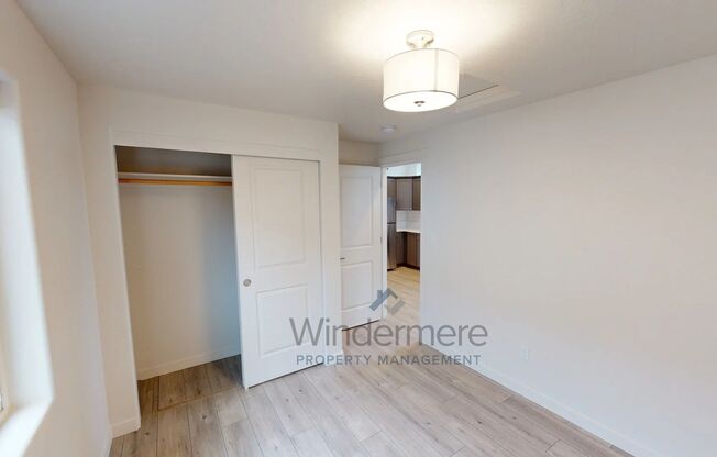 2 beds, 1 bath, 880 sqft, $1,795, Unit 389 Arissa