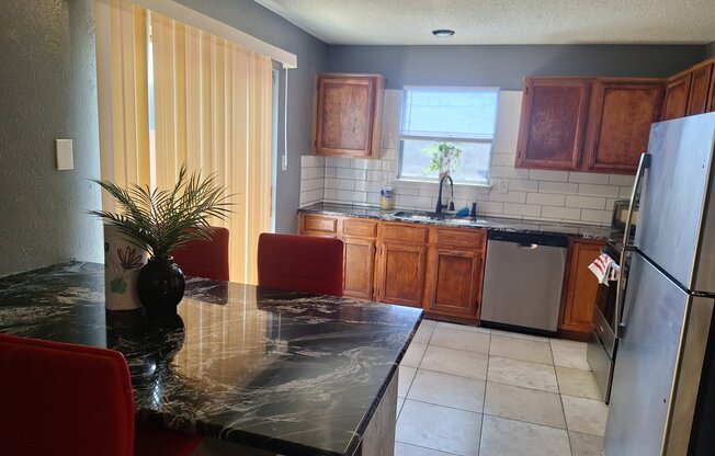 2123 CHATHAM SQ CT