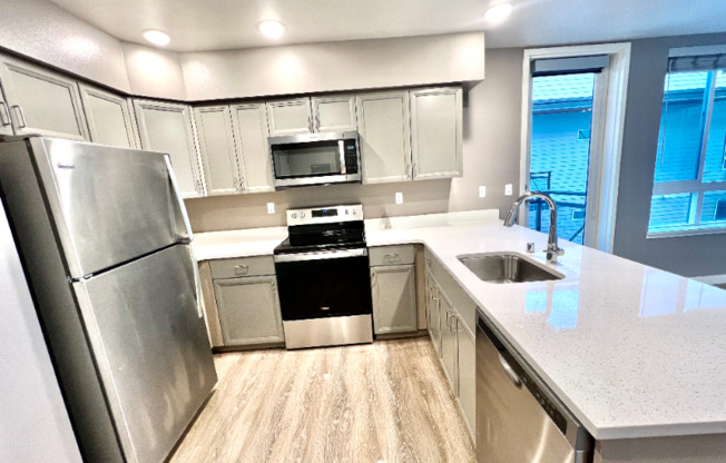 2330 YAKIMA CT