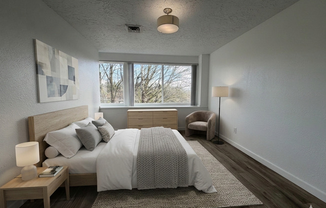 3 beds, 2 baths, 985 sqft, $2,375, Unit 401