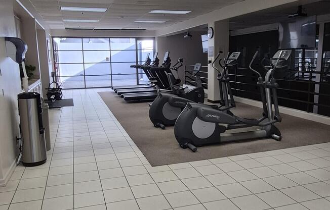 2 beds, 2 baths, 1,264 sqft, $3,100, Unit 207