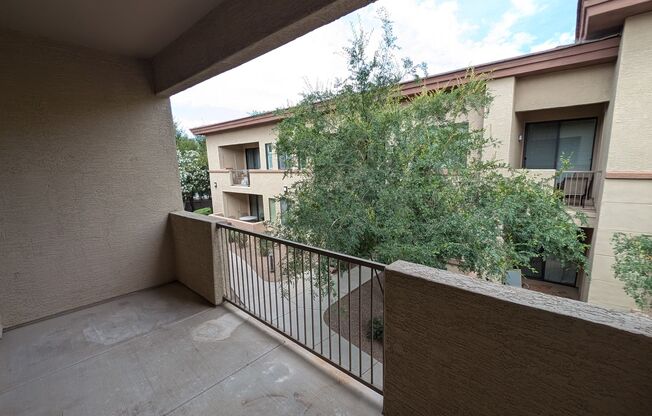 2 beds, 2 baths, $1,750, Unit Unit 2027