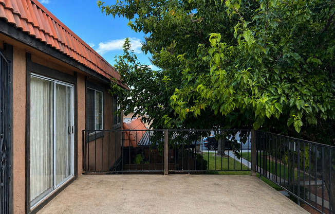 Green and Lush community, centrally located