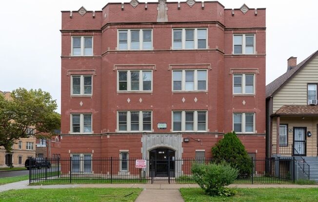 8001 S Muskegon Ave