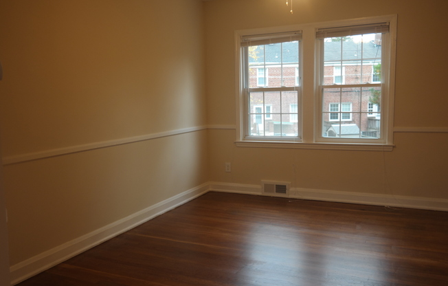 Beautifully Renovated 3 Bedroom Townhome - Loch Raven
