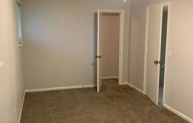 1 bed, 1 bath, 700 sqft, $895, Unit 6118-B