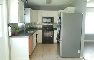 3 beds, 2 baths, $1,650