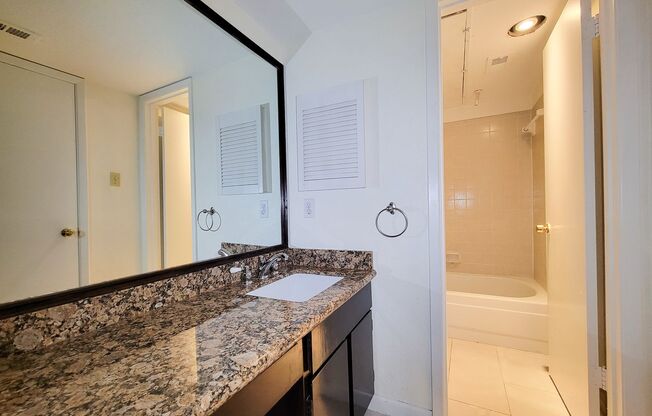 2 beds, 2 baths, $1,450, Unit # 47