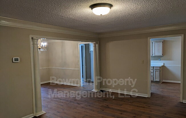 170 WOODHAVEN RDG