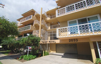 2 Bedroom 2 Bathroom Condo Close to the Beach