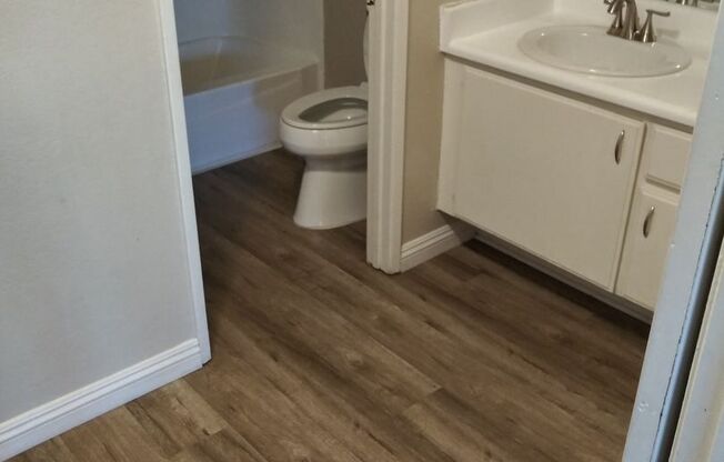 1 bed, 1 bath, $1,900