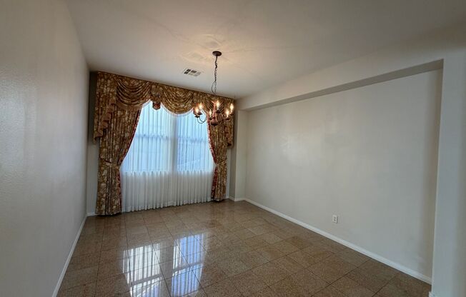 Wow, dramatic 4 bedroom