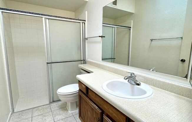 2 beds, 2 baths, $1,595