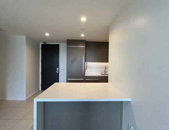 1 bed, 1.5 baths, 780 sqft, $3,000, Unit 701