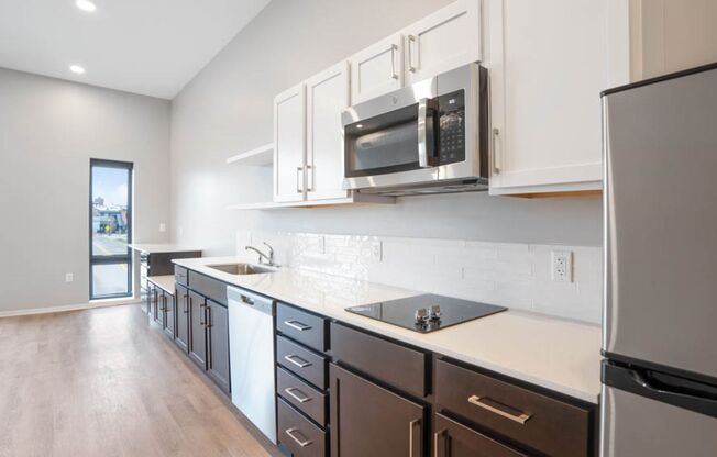 Studio, 1 bath, 487 sqft, $1,050, Unit 2215