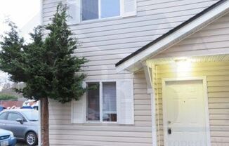 4719 Lakewood LLC (4719)