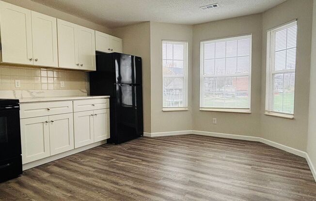 2 beds, 1.5 baths, 1,082 sqft, $1,375, Unit 216-2D RM