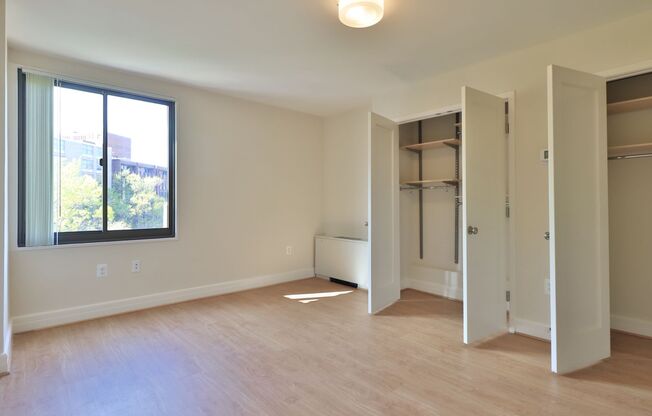 1 bed, 1 bath, 600 sqft, $4,000, Unit 0725