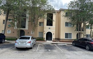 2 Bedroom Condo in Aventine - Miramar