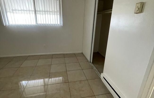 179 E Ralston