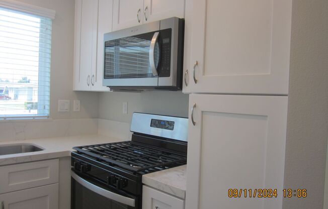 1 bed, 1 bath, $1,895