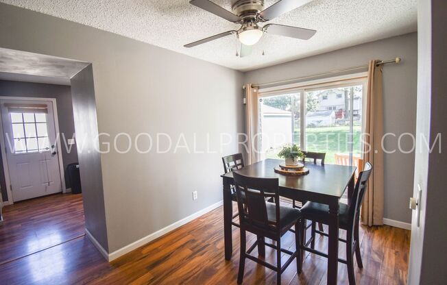 2 beds, 1.5 baths, $1,525