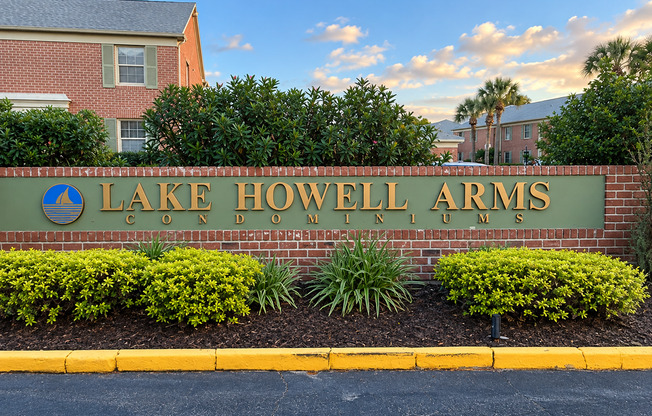 Lake Side Studio Condo | Central Air | Community Pool and Boat Ramp | Section 8 and HUS VASH Welcome