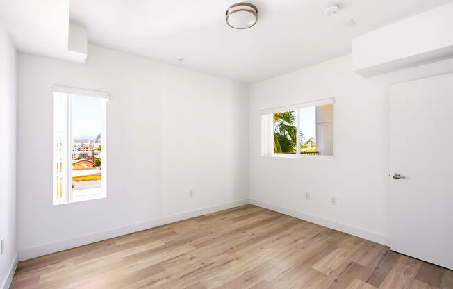 2 beds, 2 baths, 1,037 sqft, $2,950, Unit 301