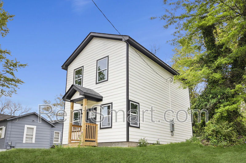 114 EMILY ST