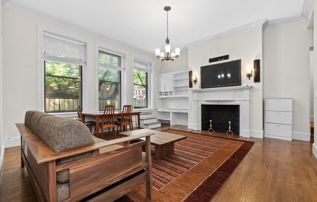 280 Commonwealth Ave.
